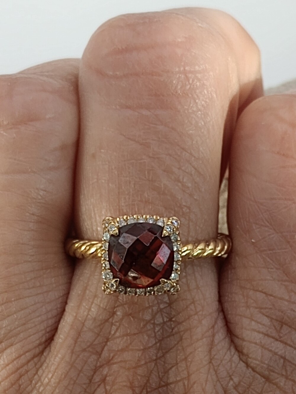 David Yurman Petite Chatelaine Pavé Bezel Ring - Picture 9 of 11